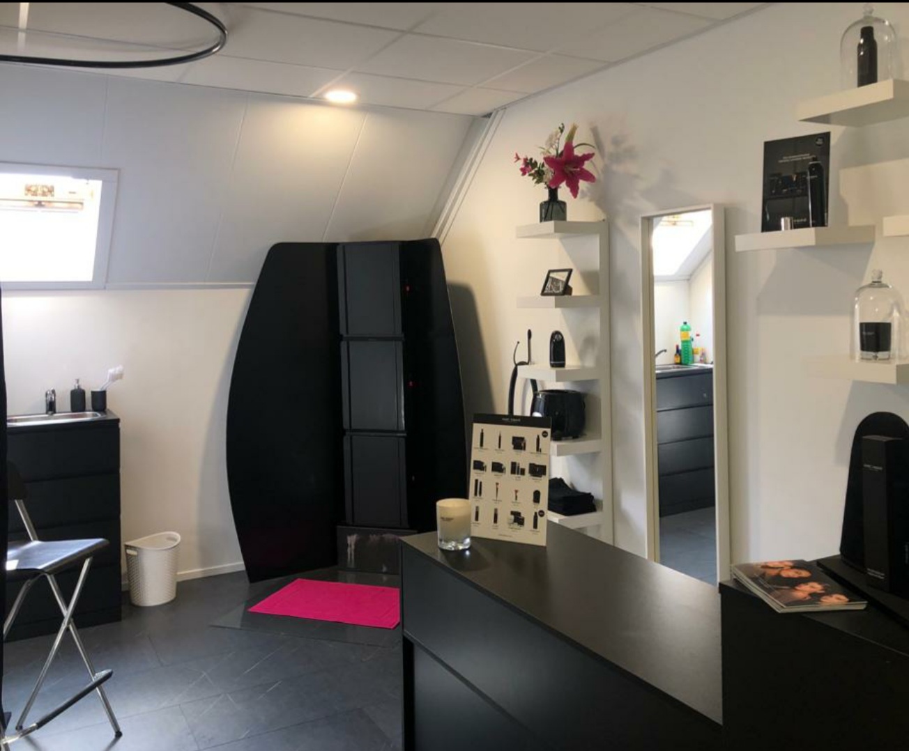Foto van Beautycenter Take A Seat Heerhugowaard