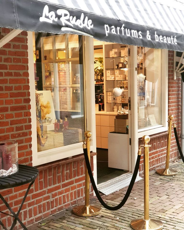 Foto van Parfumerie La Ruelle, Bunschoten-Spakenburg