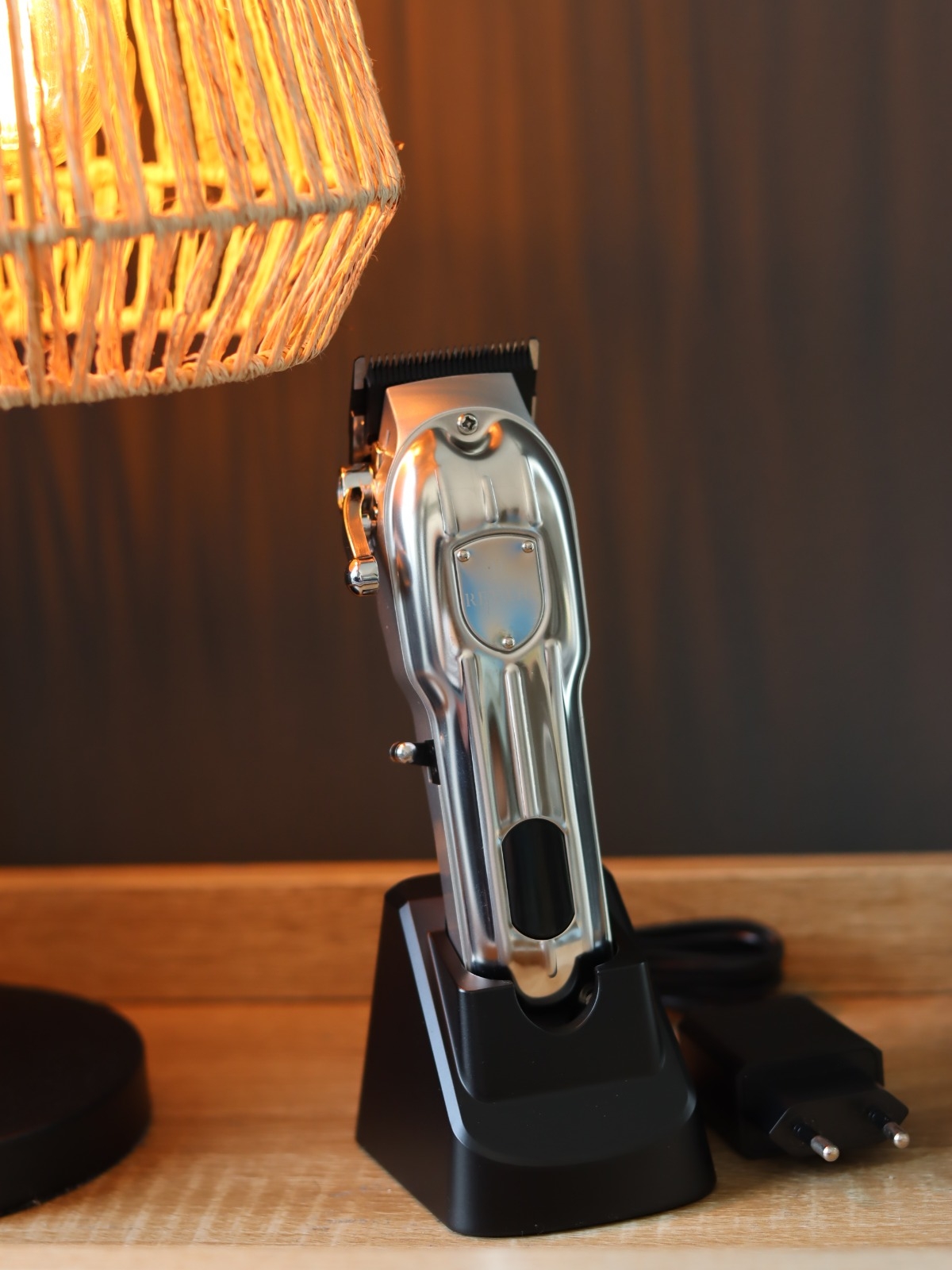 Revahs Clipper Two Pro oplader via laadstation