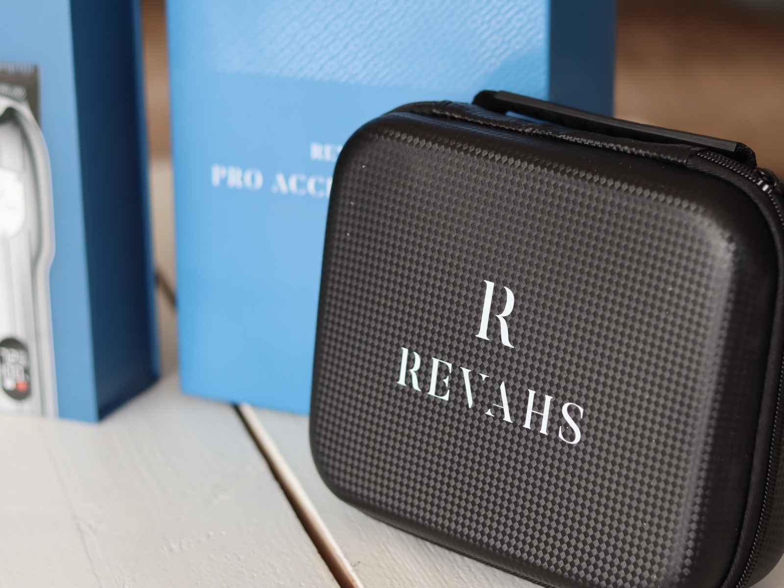 wat zit er in de clipper two pro doos