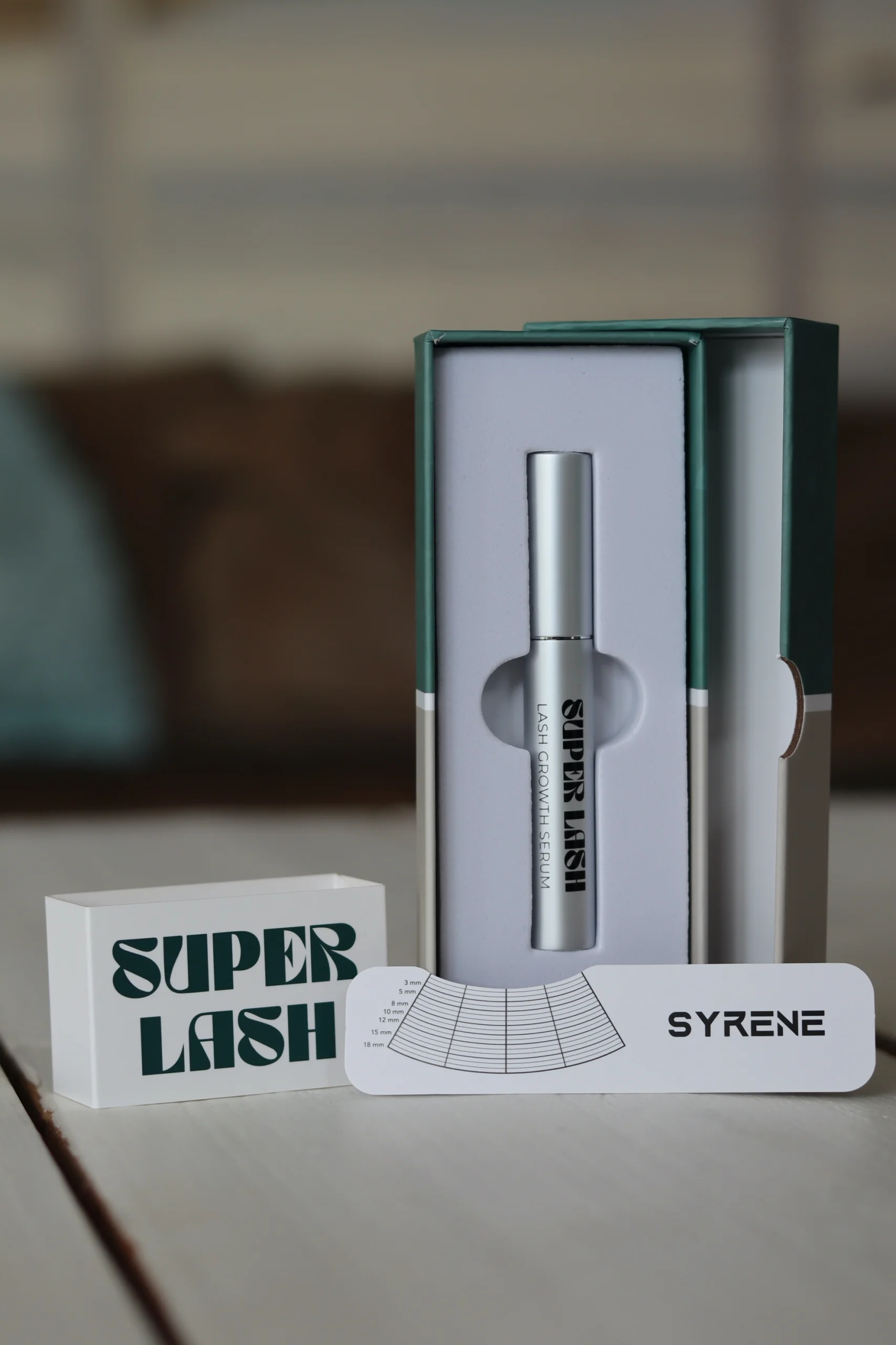 Persoonlijke Review: Syrene SuperLash Wimperserum Persoonlijke Review: Syrene SuperLash Wimperserum